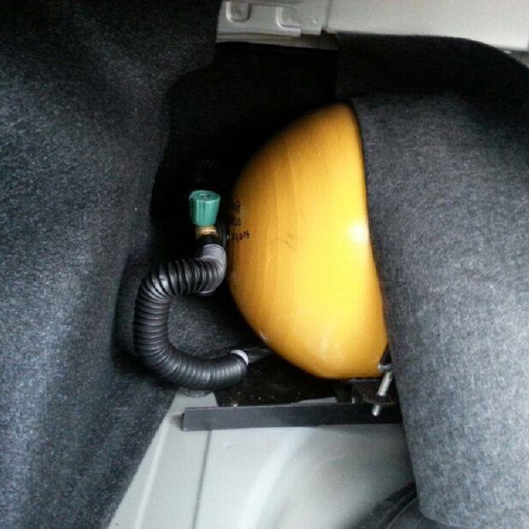 TOYOTA Corrolla